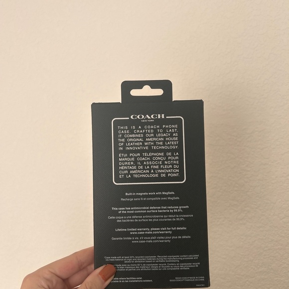 Coach Tea Rose iPhone 15 PRO Case, Compatible with MagSafe - Picture 10 of 14